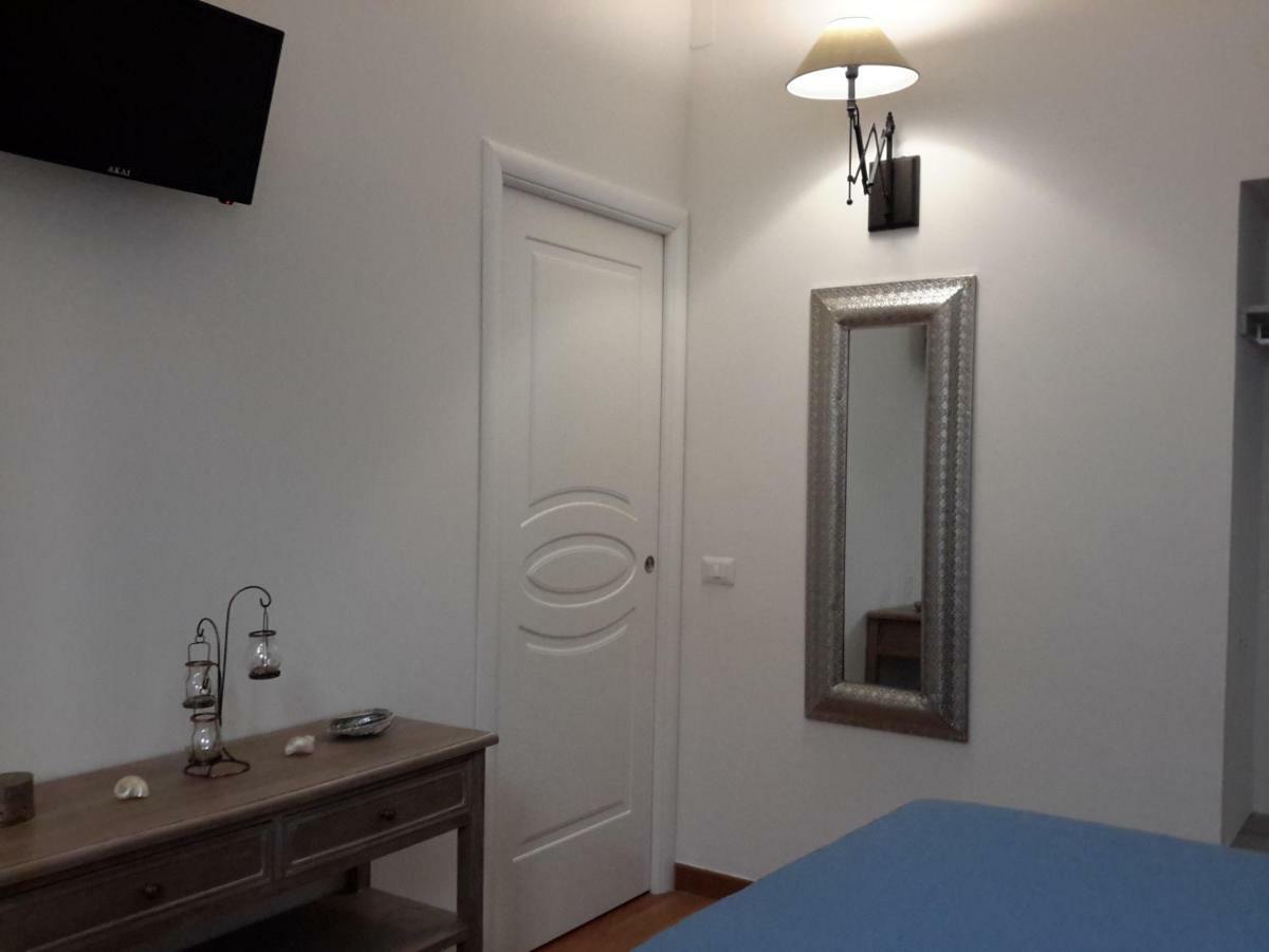 Le Stanze Di Penelope Bed & Breakfast Salerno Ngoại thất bức ảnh