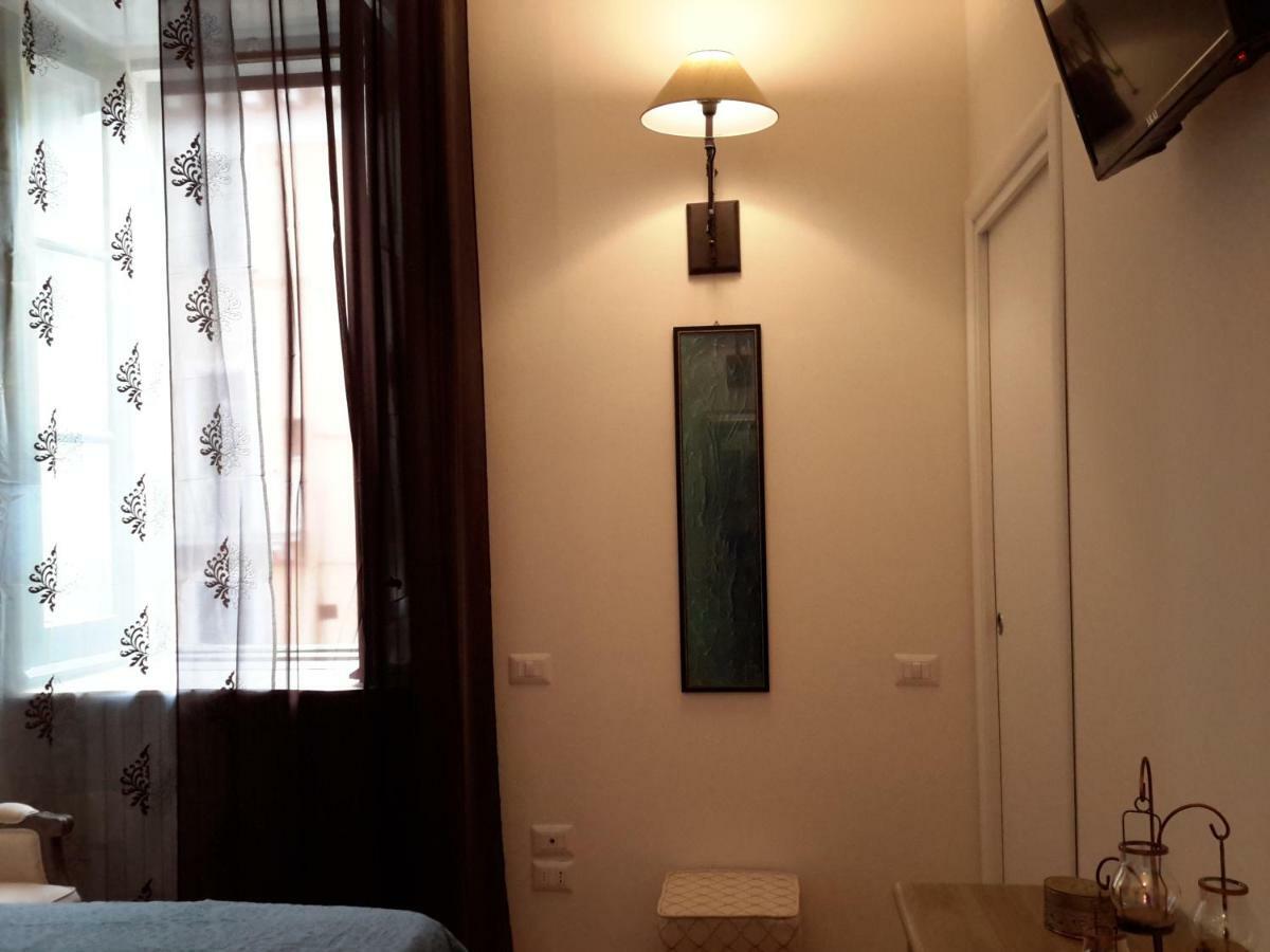 Le Stanze Di Penelope Bed & Breakfast Salerno Ngoại thất bức ảnh