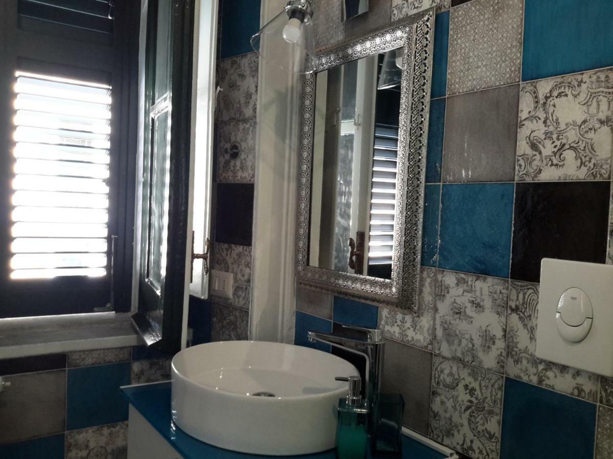 Le Stanze Di Penelope Bed & Breakfast Salerno Ngoại thất bức ảnh
