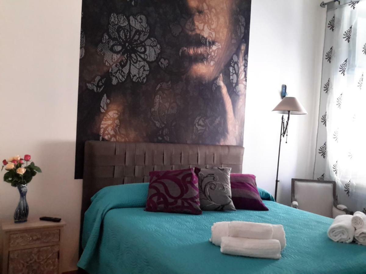 Le Stanze Di Penelope Bed & Breakfast Salerno Ngoại thất bức ảnh