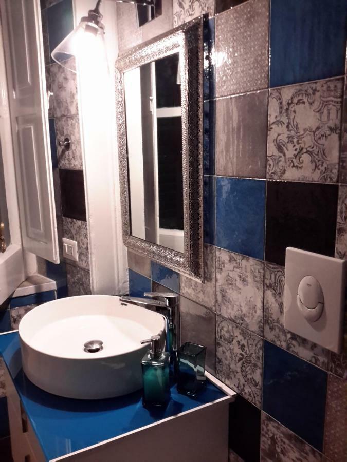 Le Stanze Di Penelope Bed & Breakfast Salerno Ngoại thất bức ảnh